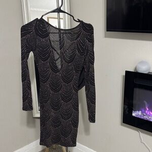 Windsor Black and Gold Long Sleeve Dress